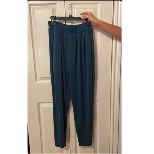 FABLETICS Super comfy lightweight dark blue JOGGERS